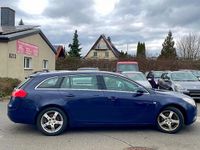 Gebraucht Opel Insignia 131 PS (96 kW) 2010 Blau Kombi