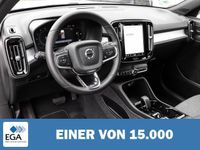 Gebraucht Volvo XC40 Plus 163 PS (119 kW) 2023 Weiß SUV