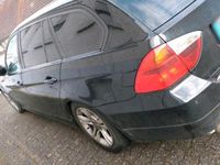 Gebraucht BMW 318 143 PS (105 kW) 2008 Schwarz Kombi