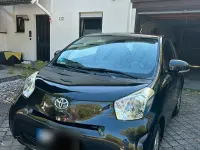 Gebraucht Toyota iQ 50 PS (36 kW) 2009 Schwarz Kleinwagen