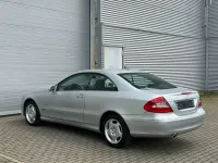 Gebraucht Mercedes CLK200 184 PS (135 kW) 2009 Silber Coupé