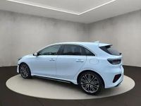 Neu Kia Ceed 140 PS (102 kW) 2026 Carraraweiss Kleinwagen