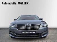 Gebraucht Skoda Superb Style 200 PS (147 kW) 2023 Graphitegrau metallic Kombi