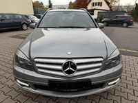 Gebraucht Mercedes C180 156 PS (114 kW) 2010 Palladiumsilber Kombi
