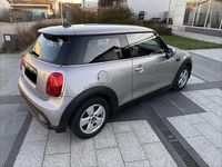 Gebraucht Mini Cooper Essential 136 PS (100 kW) 2023 Grau Kleinwagen