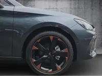 Neu Cupra Leon 150 PS (110 kW) 2026 Grau Limousine