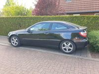Gebraucht Mercedes C200 163 PS (119 kW) 2004 Schwarz Coupé