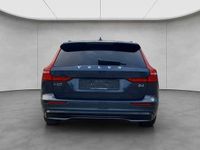 Gebraucht Volvo V60 145 PS (106 kW) 2025 Kombi