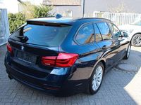 Gebraucht BMW 320 Advantage 190 PS (139 kW) 2016 Blau Kombi