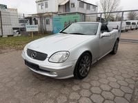 Second-hand Mercedes SLK200 163 CP (119 kW) 2004 Argintiu Cabrio