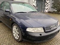 Gebraucht Audi A4 150 PS (110 kW) 1998 Blau Limousine