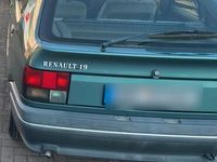 gebraucht Renault R9 