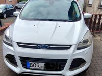 Gebraucht Ford Kuga Titanium 150 PS (110 kW) 2013 Weiß SUV