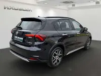 Gebraucht Fiat Tipo Cross 131 PS (96 kW) 2024 Cinema schwarz Limousine