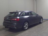 Gebraucht Audi A4 Advanced 204 PS (150 kW) 2022 Grau Kombi