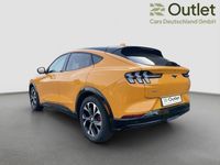Gebraucht Ford Mustang Mach-E 197 kW (269 PS) 2022 Orange SUV
