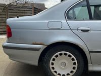 Gebraucht BMW 520 150 PS (110 kW) 1998 Silber Limousine