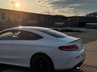 Gebraucht Mercedes C400 333 PS (244 kW) 2017 Weiß Coupé