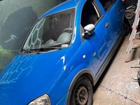 Second-hand Opel Corsa 75 CP (55 kW) 2003 Albastru Hatchback