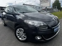 Gebraucht Renault Mégane Dynamique 110 PS (80 kW) 2013 Grau Limousine
