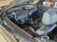 Gebraucht BMW 220 Sport Line 184 PS (135 kW) 2018 Schwarz Cabrio