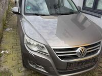 Gebraucht VW Tiguan Freestyle 122 PS (89 kW) 2010 Grau SUV