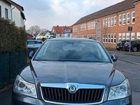 Gebraucht Skoda Octavia 102 PS (75 kW) 2009 Grau Kombi