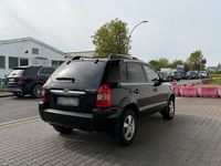 Gebraucht Hyundai Tucson 104 PS (76 kW) 2006 Schwarz SUV