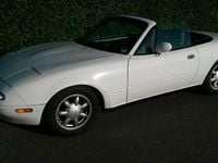 Gebraucht Mazda MX5 116 PS (85 kW) 1992 Weiß Cabrio
