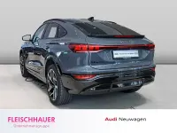 Neu Audi Q6 Sportback e-tron Business 225 kW (306 PS) 2026 Grau SUV