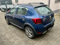 Gebraucht Dacia Sandero Stepway 90 PS (66 kW) 2019 Blau Kleinwagen