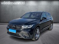 Gebraucht VW Tiguan Allspace Move 150 PS (110 kW) 2023 Deep black perleffekt (metallic) SUV