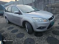 Gebraucht Ford Focus 116 PS (85 kW) 2010 Silber Kombi
