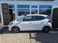 Gebraucht Hyundai i10 Edition 30+ 67 PS (49 kW) 2022 Weiss Kleinwagen