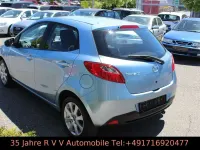 Gebraucht Mazda 2 Edition 84 PS (61 kW) 2013 Blau Kleinwagen