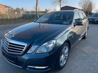 Gebraucht Mercedes E250 204 PS (150 kW) 2011 Grau Kombi