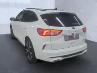 Gebraucht Ford Kuga ST-Line 225 PS (165 kW) 2022 Frostweiß SUV