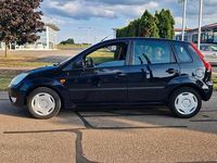 Gebraucht Ford Fiesta 80 PS (58 kW) 2005 Blau Kleinwagen