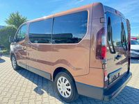 Gebraucht Renault Trafic Expression 121 PS (88 kW) 2019 Braun Van / Kleinbus