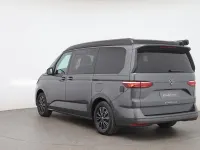 Neu VW California Beach 150 PS (110 kW) 2026 Grau Van