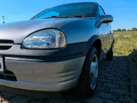 Używany Opel Corsa 60 KM (44 kW) 1996 Szary Hatchback