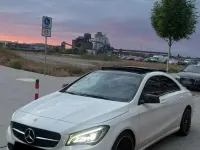 Gebraucht Mercedes CLA180 Night 122 PS (89 kW) 2017 Weiß Coupé