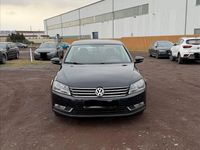 Gebraucht VW Passat 140 PS (102 kW) 2014 Schwarz Limousine