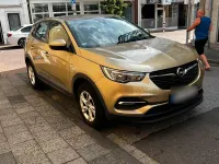 Gebraucht Opel Grandland X 139 PS (102 kW) 2017 Gold SUV