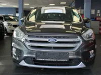 Gebraucht Ford Kuga Titanium 150 PS (110 kW) 2017 Grau SUV