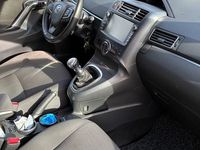 Gebraucht Toyota Verso 111 PS (81 kW) 2017 Weiß Van / Kleinbus