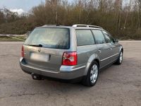 Gebraucht VW Passat Highline 150 PS (110 kW) 2001 Grau Kombi