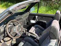 Gebraucht BMW 318 Basis 116 PS (85 kW) 1991 Blau Cabrio