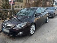 Gebraucht Opel Astra OPC 165 PS (121 kW) 2012 Braun Kleinwagen