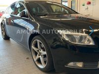 Gebraucht Opel Insignia Innovation 220 PS (161 kW) 2011 Schwarz Kombi